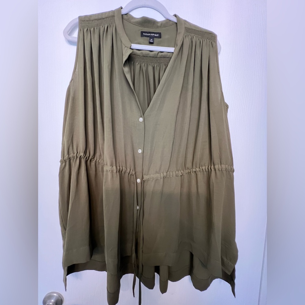 Banana Republic Olive Green Women's Blouse